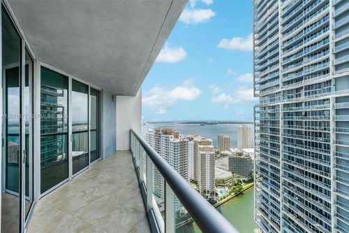 3811-475 Brickell Ave, Miami, FL, 33131-2498 | Card Image