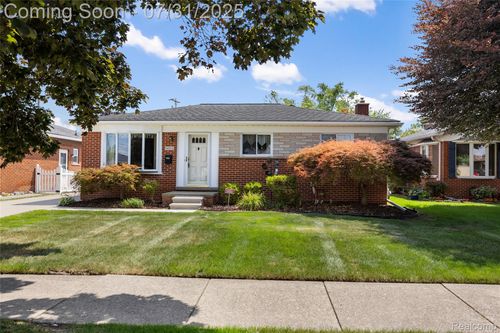 14715 Leblanc Ave, Allen Park, MI, 48101-1066 | Card Image