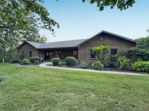 5143 Sportsman Rd, Waterloo, IL, 62298-3907 | Card Image