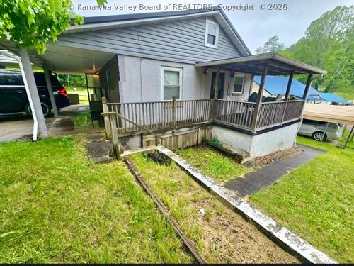 502 Green Valley Dr, Saint Albans, WV, 25177-9573 | Card Image