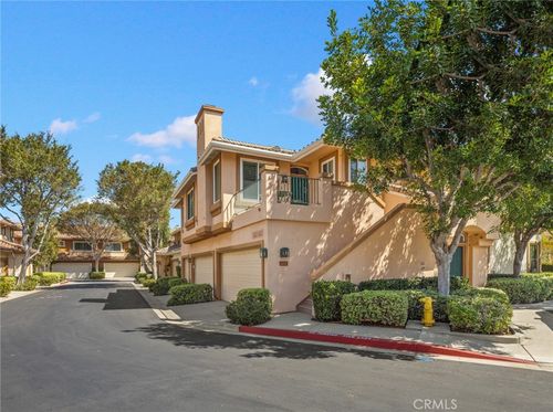 3407 Ladrillo Aisle, Irvine, CA, 92606-8819 | Card Image