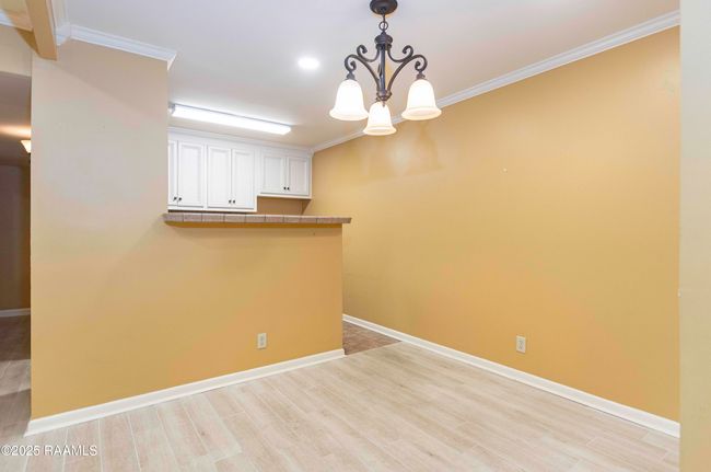 Dining Area 2 | Image 10
