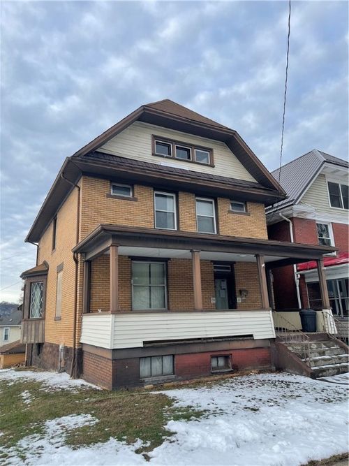 253 Ridge Ave, New Kensington, PA, 15068-5432 | Card Image