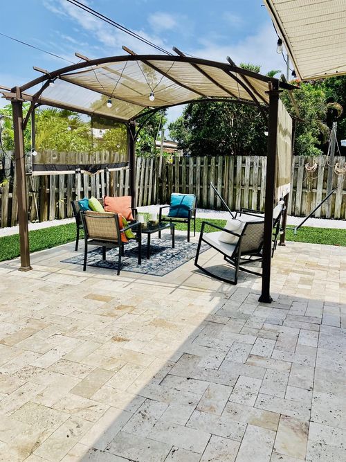 2640 Ne 10th Ter, Pompano Beach, FL, 33064-6435 | Card Image