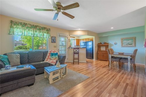500 Waterfront Pl, Centerville, OH, 45458-3872 | Card Image