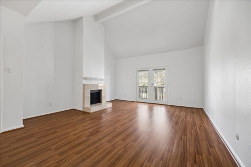 apt-286-2100 Tanglewilde St, Houston, TX, 77063-1284 | Card Image