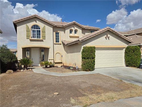 14304 Gray Fox Ln, Victorville, CA, 92394-7472 | Card Image