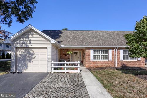 25 Garland Ct, Carlisle, PA, 17013-4409 | Card Image