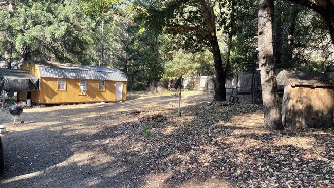 Property | Image 12