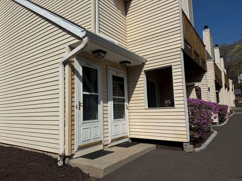 apt-14-2-8 Rose Ln, Danbury, CT, 06811-6726 | Card Image