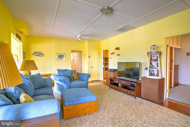 5228 Chesapeake Ave, House other with 3 bedrooms, 2 bathrooms and null parking in SHADY SIDE MD | Image 8