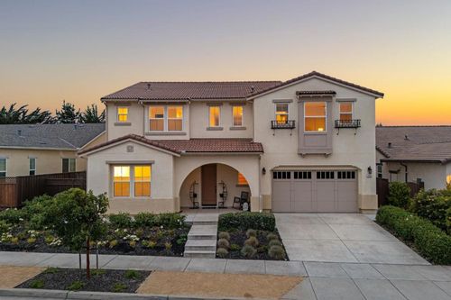 600 Bluffs Dr, Marina, CA, 93933-5263 | Card Image
