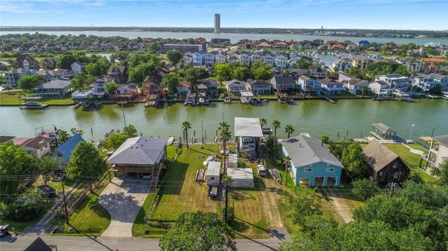2130 Cove Park Dr, Home with 0 bedrooms, 0 bathrooms and null parking in Kemah TX | Image 9