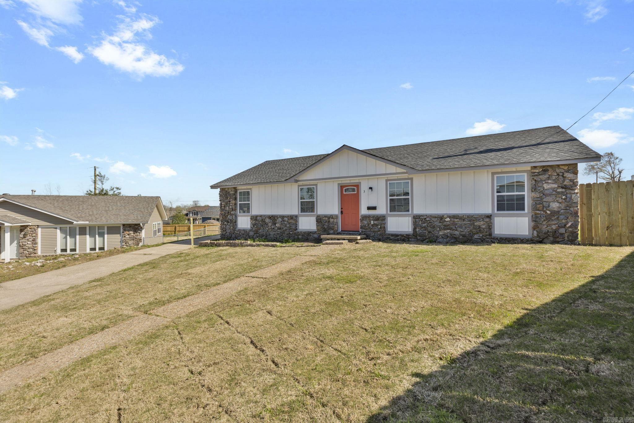 Pleasant Ct, Little Rock, AR 72211