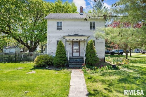 200 Madison St, La Fayette, IL, 61449-1505 | Card Image