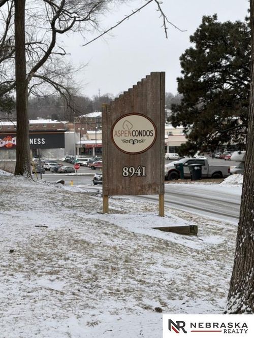 apt-17-8941 Miami St, Omaha, NE, 68134-6192 | Card Image