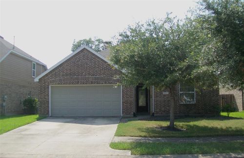 6623 Hunters Creek Ln, Baytown, TX, 77521-6573 | Card Image