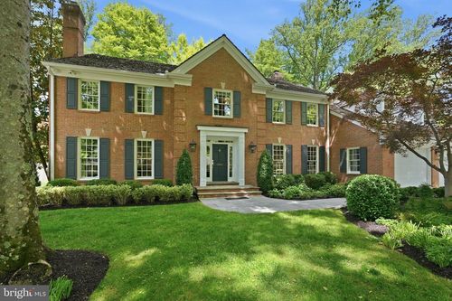 8020 River Falls Dr, POTOMAC, MD, 20854-3842 | Card Image