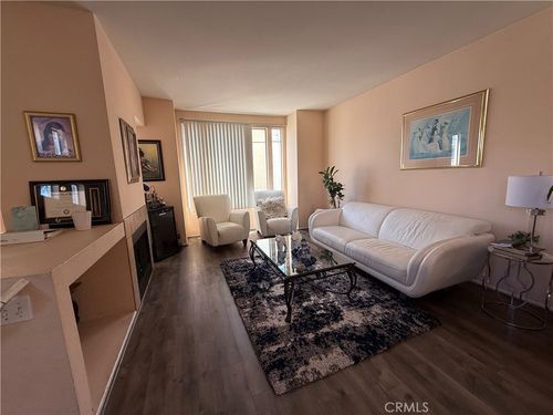 12640 Antigua Ct, Lynwood, CA, 90262-5370 | Card Image
