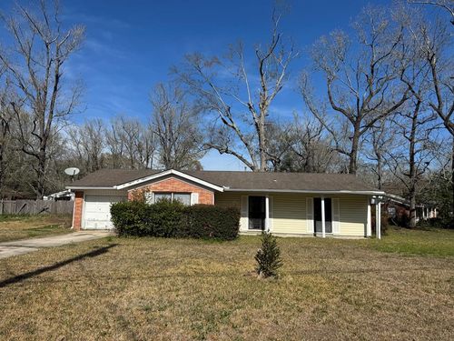 309 S Steele Ave, Picayune, MS, 39466-5359 | Card Image