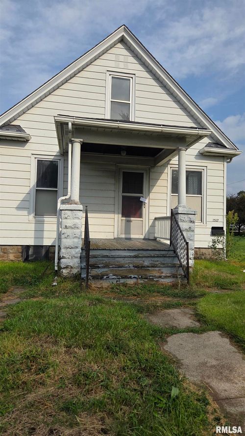 2517 11th St, Rock Island, IL, 61201-5213 | Card Image