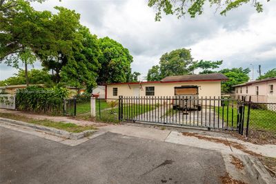 1610 Nw 120th St, House other with 5 bedrooms, 3 bathrooms and null parking in North Miami FL | Image 1