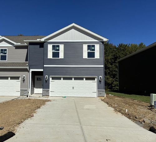 1842 Vista Lake Dr, Goshen, OH, 45122-3703 | Card Image