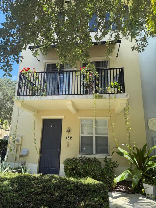132 Greenwich Cir, Jupiter, FL, 33458-2878 | Card Image