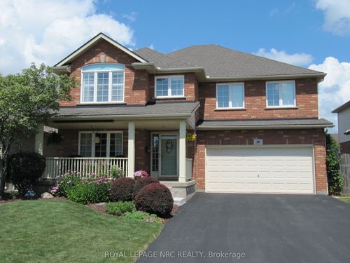 36 Honey Locust Cir, Thorold, ON, L2V5E2 | Card Image