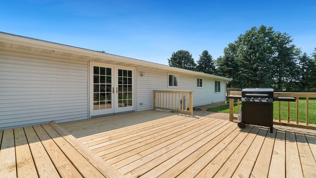 2734 N Deer Path Cir, House other with 3 bedrooms, 2 bathrooms and 2 parking in OREGON IL | Image 31