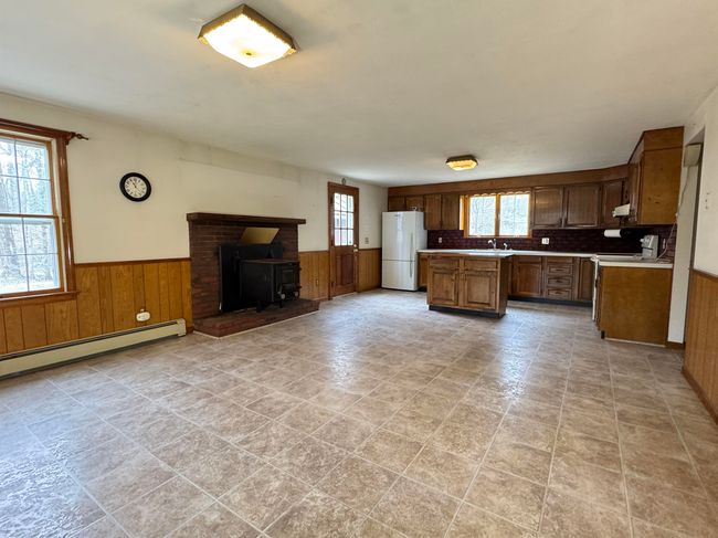 104 Piscassic Rd, House other with 4 bedrooms, 2 bathrooms and null parking in Newfields NH | Image 7