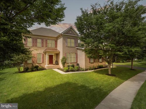 42177 Bunker Woods Pl, BRAMBLETON, VA, 20148-6448 | Card Image