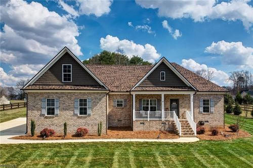 248 Wild Fern Ln, Reidsville, NC, 27320-9697 | Card Image