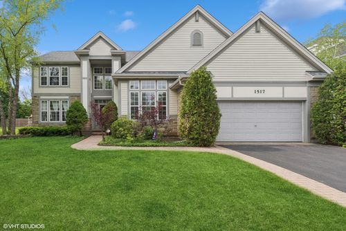 1517 Nathan Ln, Libertyville, IL, 60048-4482 | Card Image