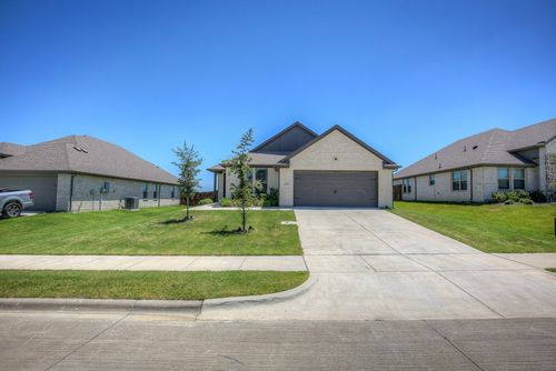 319 Ranch Rd, Justin, TX, 76247-6811 | Card Image