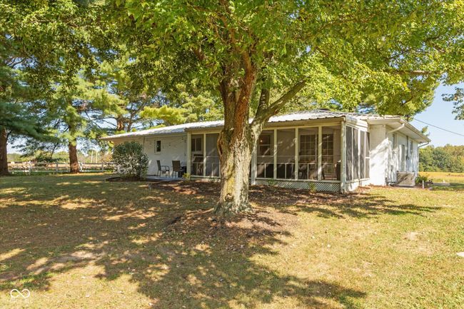 5308 N Bill Simons Rd, House other with 3 bedrooms, 2 bathrooms and null parking in Quincy IN | Image 21