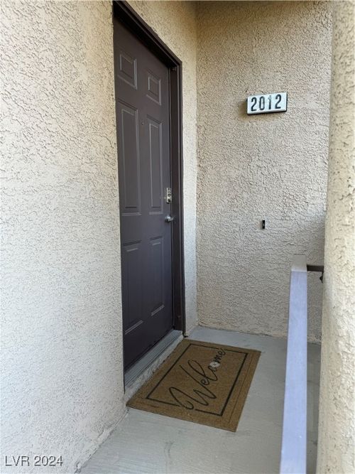 2012-5250 S Rainbow Boulevard, Las Vegas, NV, 89118 | Card Image