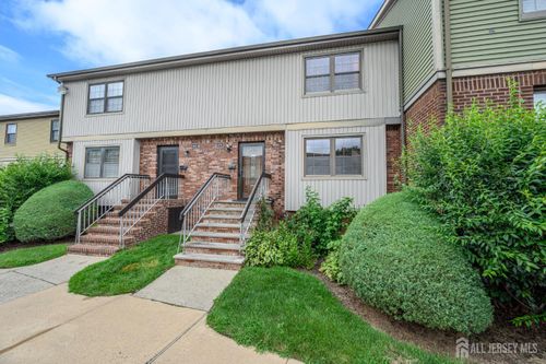 614 Maple Hill Dr, Woodbridge, NJ, 07095-4107 | Card Image