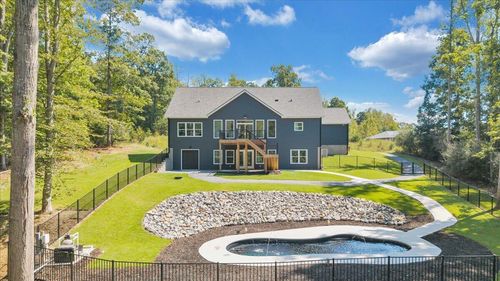 422 Lakewatch Cir, Moneta, VA, 24121-5800 | Card Image