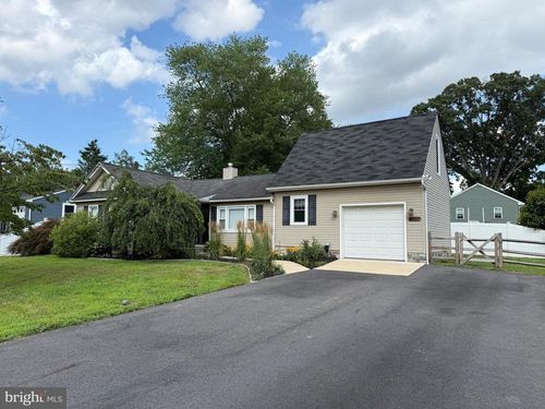 4737 Meeting Rd, BENSALEM, PA, 19020-3919 | Card Image