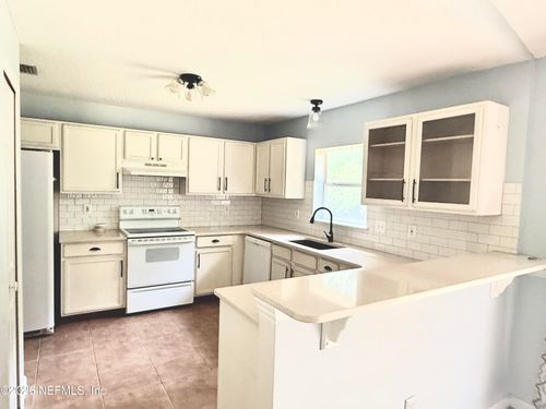 135 Sorrel St, Middleburg, FL, 32068-4780 | Card Image
