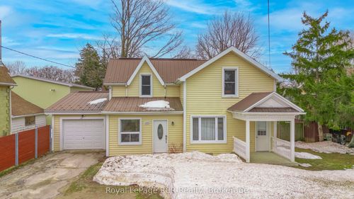 335 Ross St, Lucknow, ON, N0G2H0 | Card Image