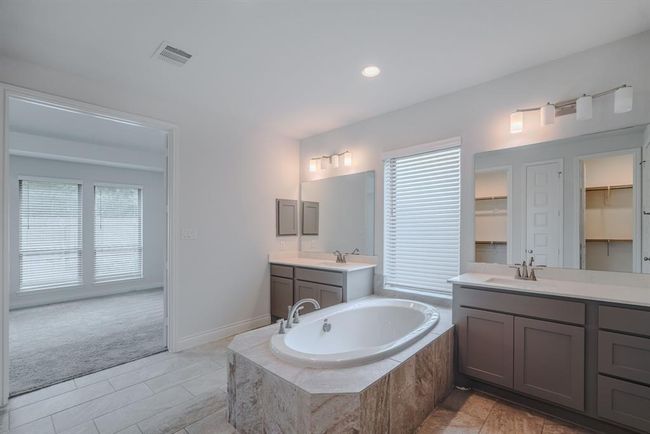 17010 Harpers Way, House other with 5 bedrooms, 6 bathrooms and 4 parking in Conroe TX | Image 17