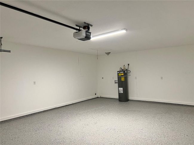 Garage | Image 45