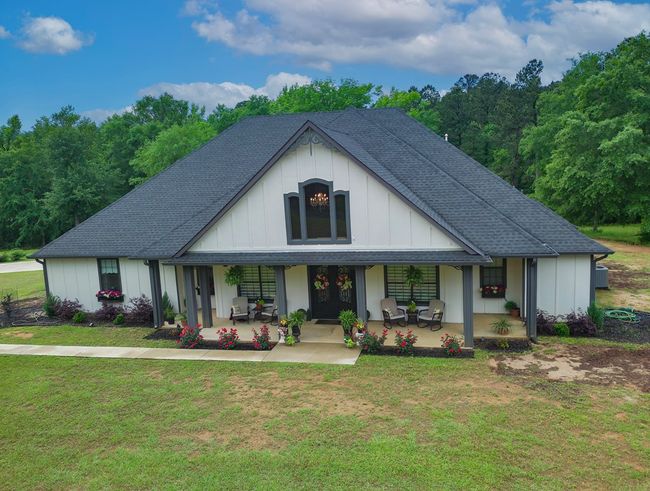 655 An County Road 403, Home with 3 bedrooms, 3 bathrooms and 3 parking in Palestine TX | Image 48