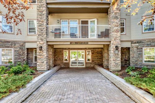 303-1414 17 St Se, Calgary, AB, T2G5S6 | Card Image