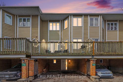 1120 Chimney Hill Way, Beacon Hill North - South and Area, ON, K1J8Z6 | Card Image