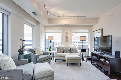 1703-1111 19th St N, ARLINGTON, VA, 22209-1716 | Card Image