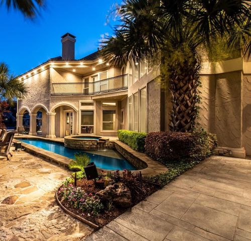 242 Saint Andrews Dr, Mabank, TX, 75156 | Card Image