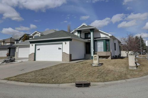 606 Diamond Crt Se, Calgary, AB, T2J7C8 | Card Image